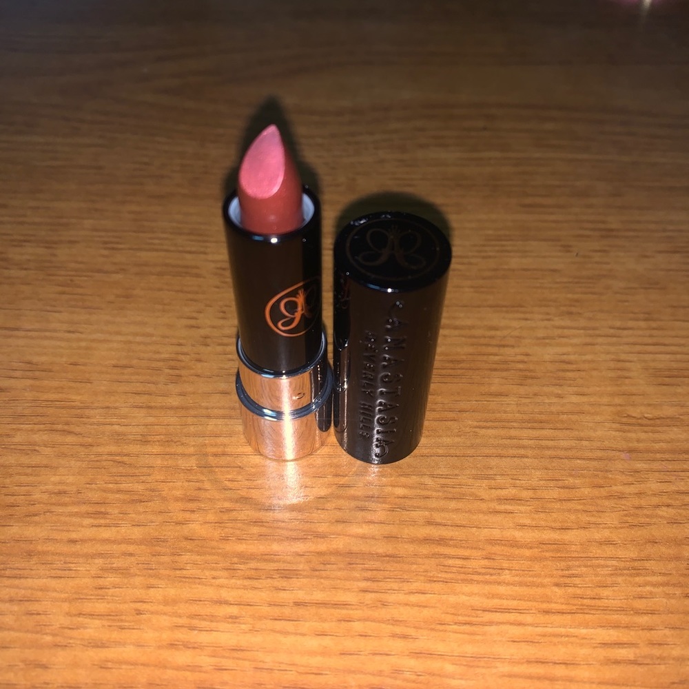Anastasia Lipstick